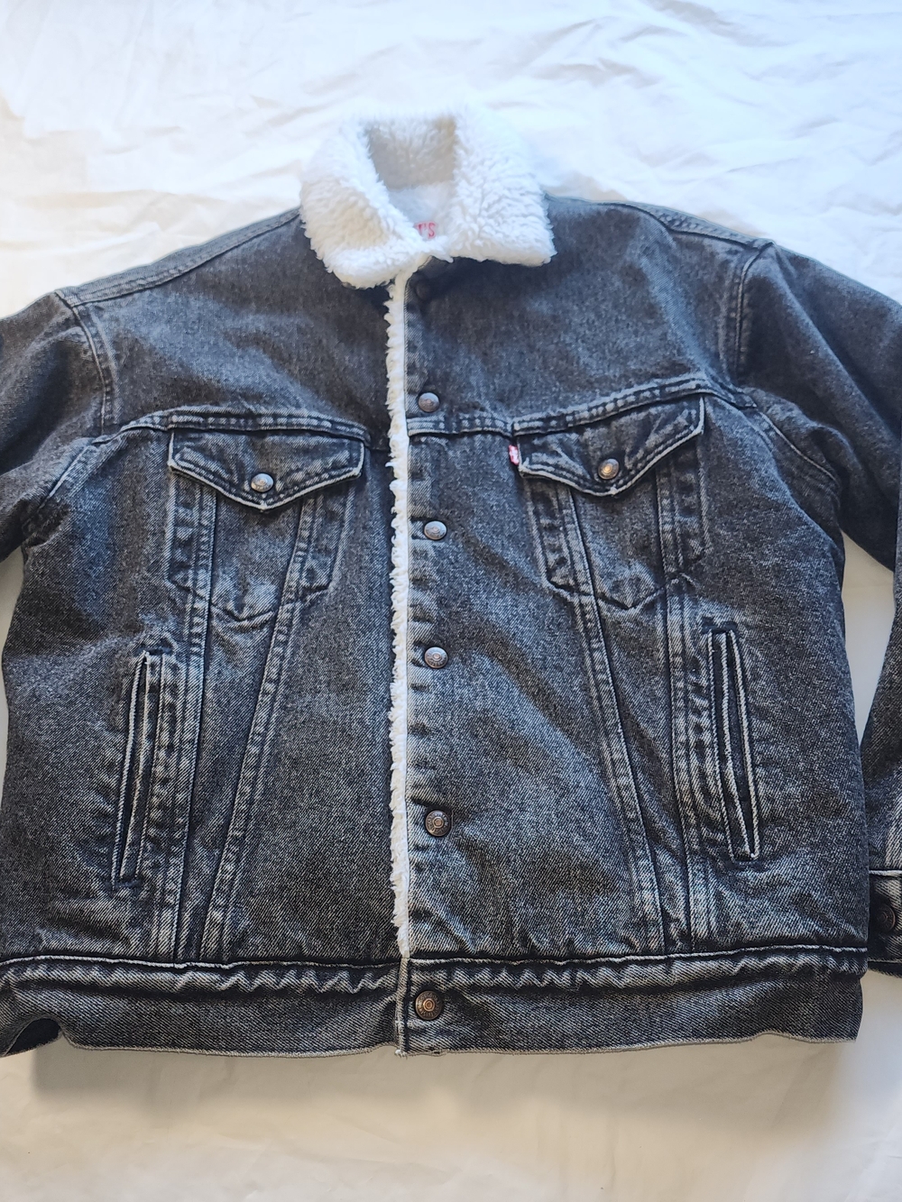 VTG Levi's Men's Black Washed Sherpa-Lined Denim Jacket Size Medium